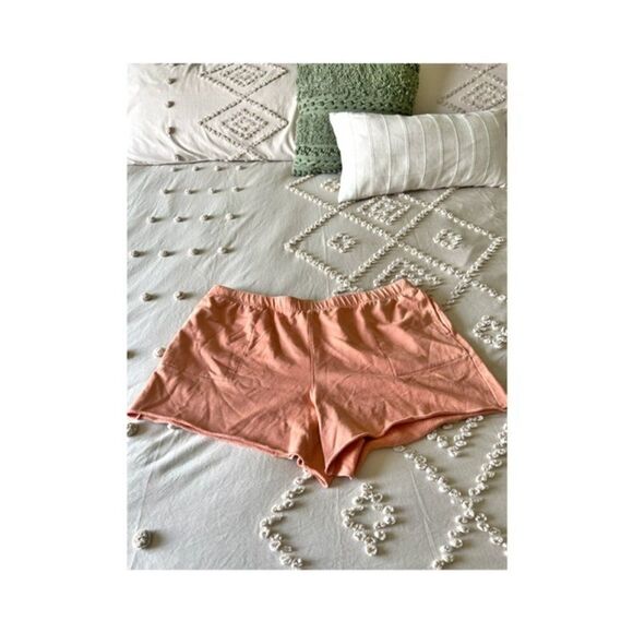 Universal Thread Terrycloth shorts with pockets XXL coral color - Picture 1 of 4